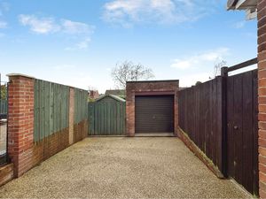 Photo 6- click for photo gallery